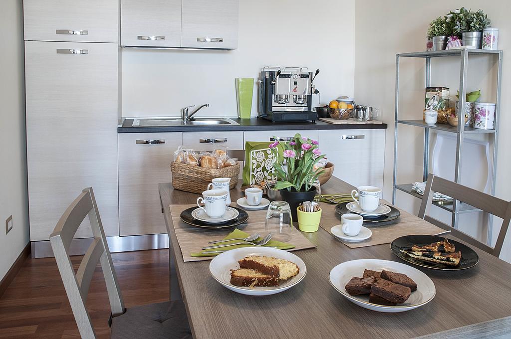 Domus Traiani Fiumicino Hotel Ngoại thất bức ảnh